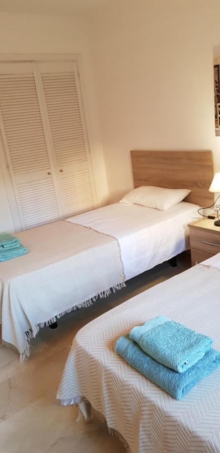 Puerto Estepona Kültér fotó